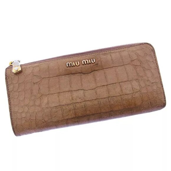 miumiu Wallet Purse Long Wallet Beige Gold Woman Authentic Used